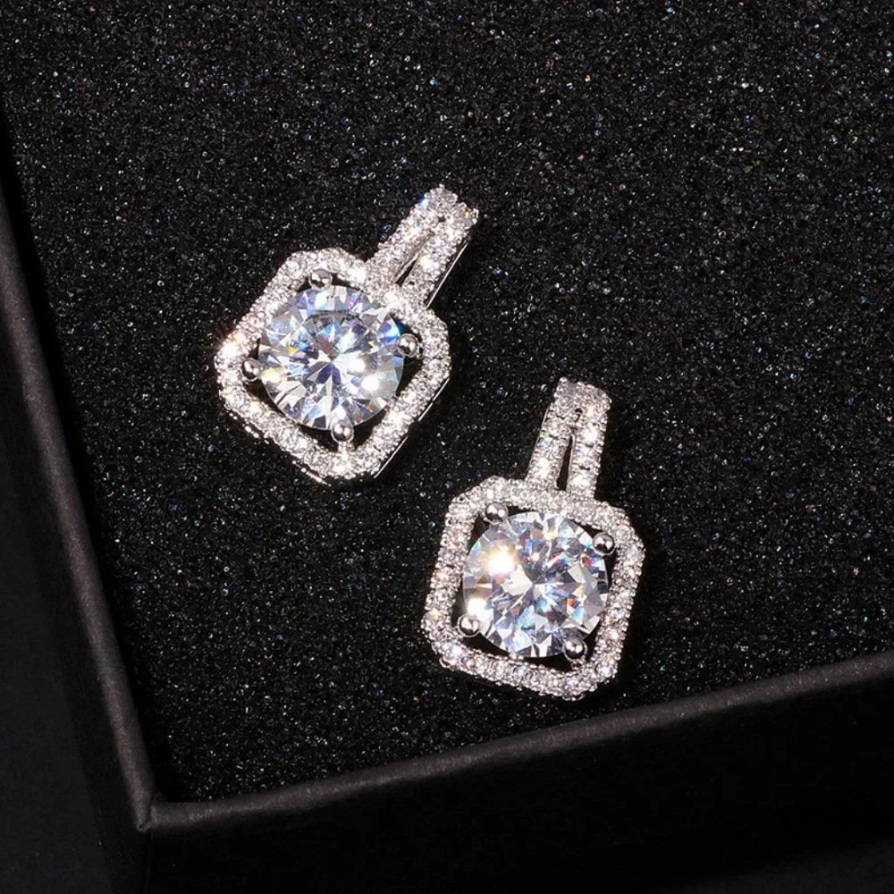 NEW silver round halo earrings - Picture 3 of 6